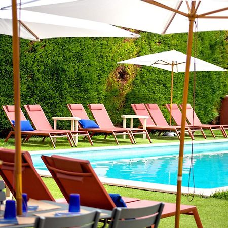 Hotel La Perna Pernes-les-Fontaines Eksteriør billede